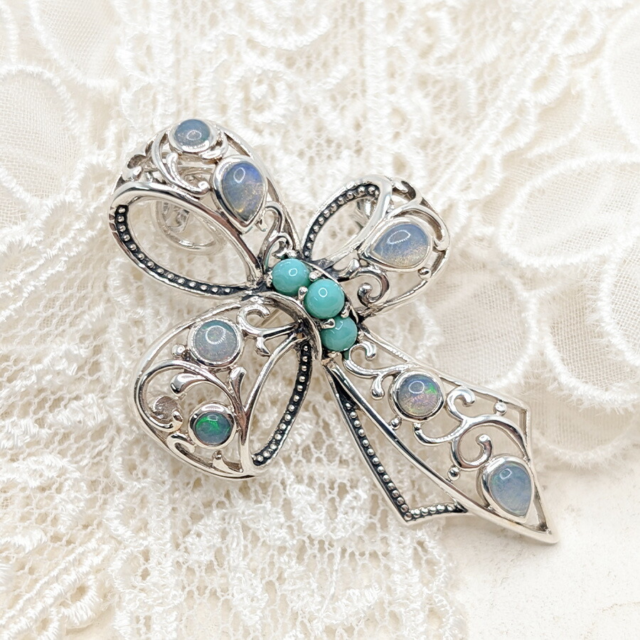 楽天市場】碌山 ペリドット オパール ブローチペンダント 華やかで繊細