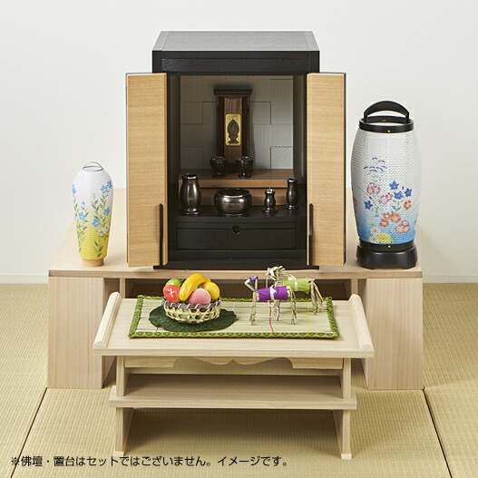 割引クーポン配布中 ちょうちん 提燈 行灯 モダン提灯 新盆 花 お盆 御盆提灯 新盆 おしゃれ お供え お供 御仏前 インテリア お盆お飾りセットno 2 5点セット 初盆セット 初盆 新盆 新盆飾りセット ミニ盆提灯 初盆 新盆 新盆飾り小珠桔梗 回転行灯せいらん1号 経机 心