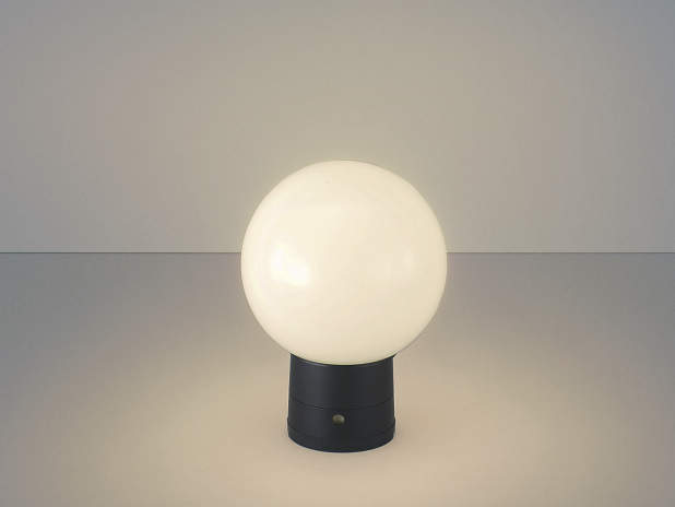 コイズミ照明 LED玄関灯 門柱灯 屋外 自動点滅器付 2700K電球色|ミノクニ商店