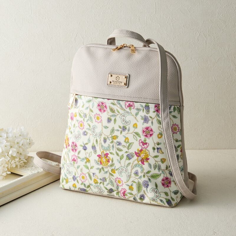 ミントン リュック ホワイト バックパック おしゃれ 花柄 かわいい MINTON ブランドバッグ シンプル ファスナー開閉式 内部ポケット 前面ファスナーポケット 10,418円