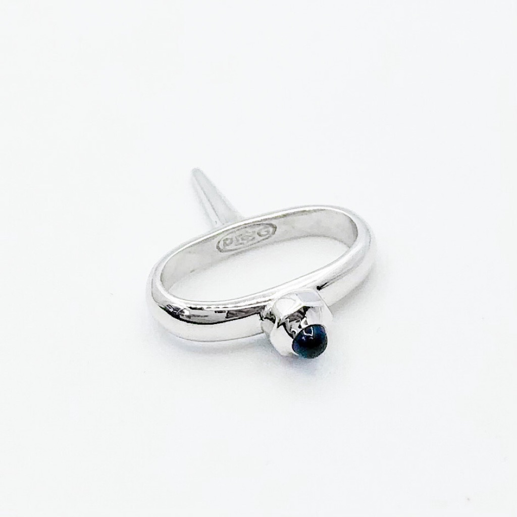 楽天市場】カルティエ Cartier ブローチ アントルラセ C2 2C ピン