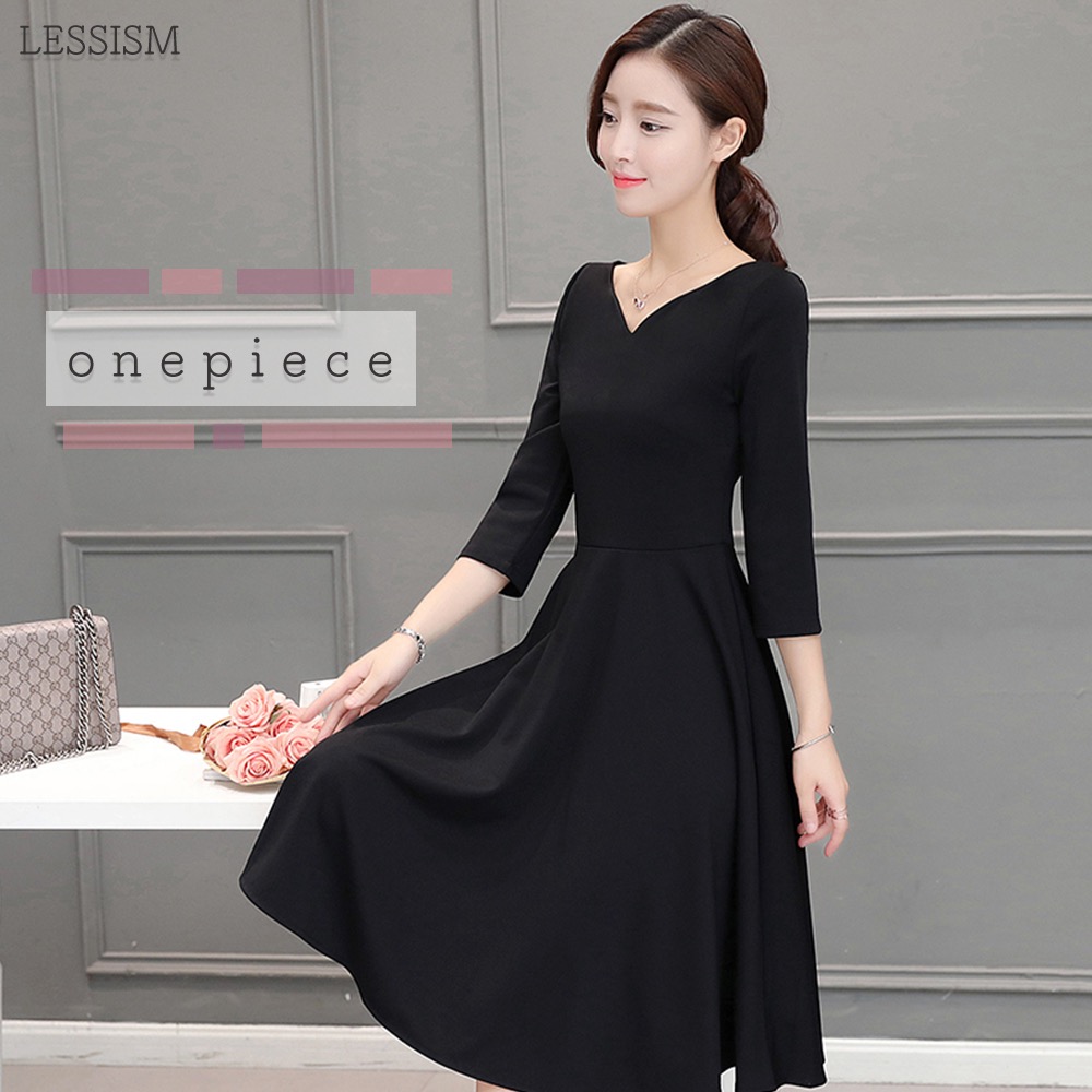 未使用級✨現行品 16万 フォクシー シャロン 半袖フレアワンピース 黒 38 楽天市場】ワンピース レディース Vネックフレアワンピース 人気