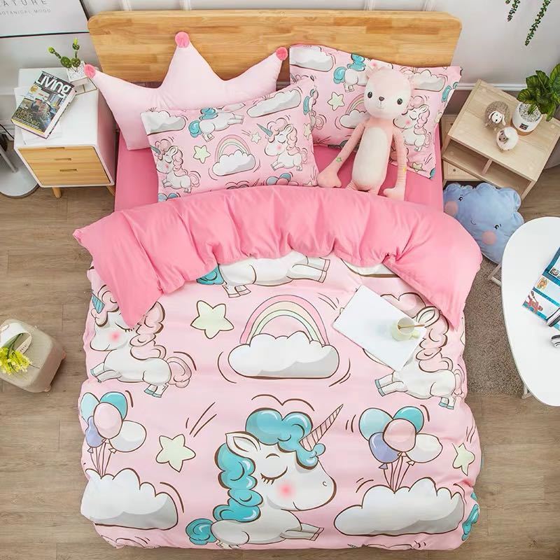 ベッド用品4点セット掛け布団カバー 枕カバー ベッドパッド ワイドダブルサイズ .ユニコーン雑貨