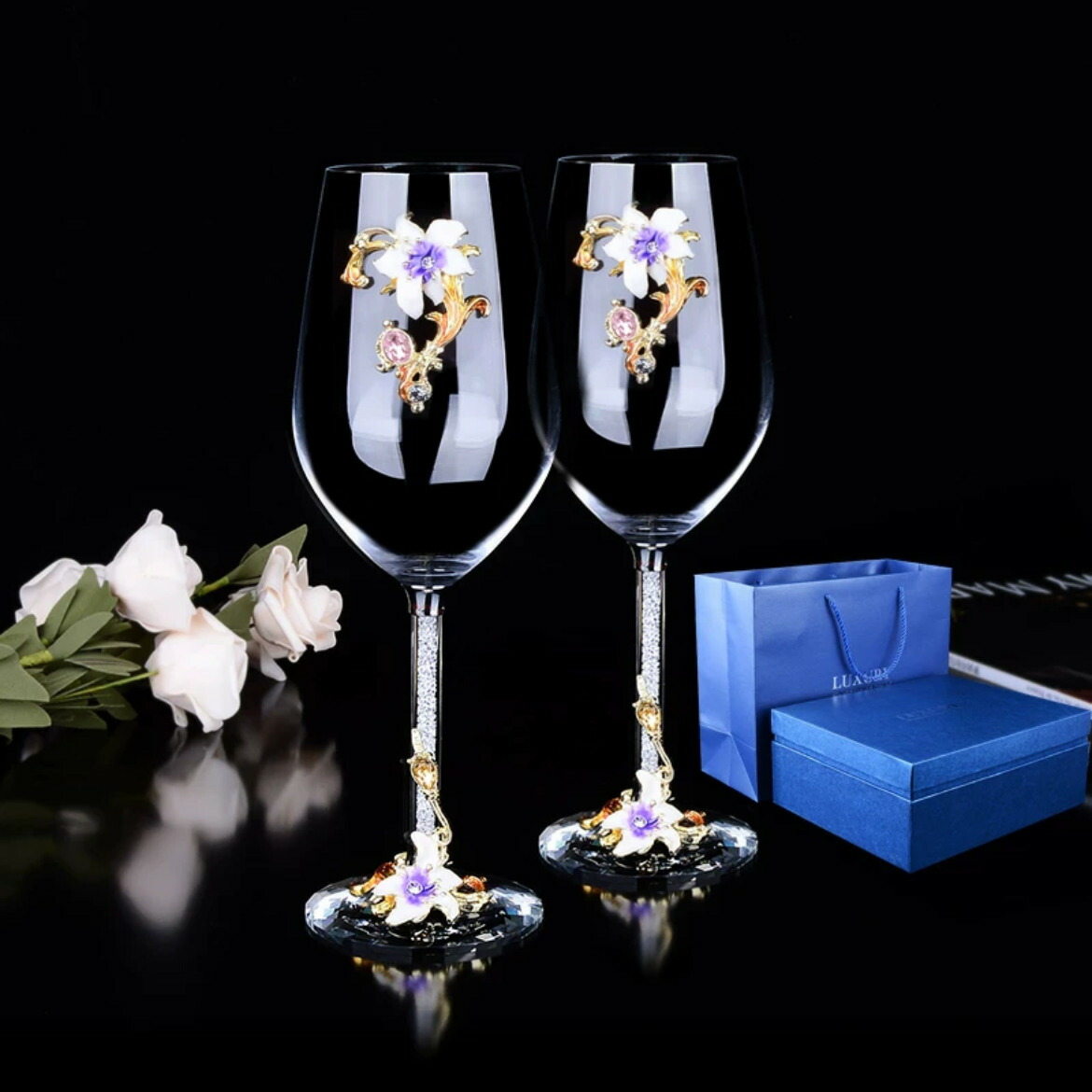 御膳上等感ぶどう酒水呑み ありの実★レア 花柄晴れ晴れしい水呑み 三鞭酒 水呑み キラキラ