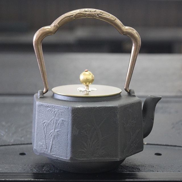 鋳鉄 鉄 急須 職人手作り鉄瓶 やかん 提梁壺 茶壺 水壷 煮茶壷 茶道具