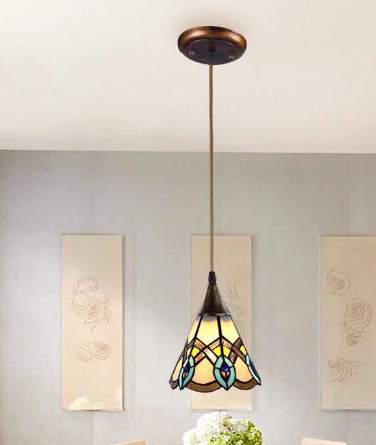 ステンドグラス．ペンダントライト．天井照明ステンドグラスランプ ガラス工芸品． 電源直結タイプ