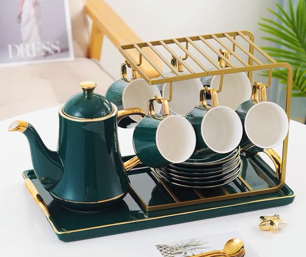 高級ティーカップ＆ソーサー 6客セット 陶器．食器 お皿 33,725円