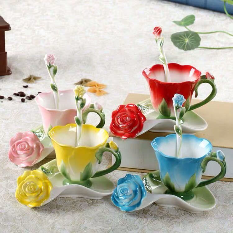 ティー・コーヒーカップセット カップ＆ソーサー4客セット 陶磁器ティーセット