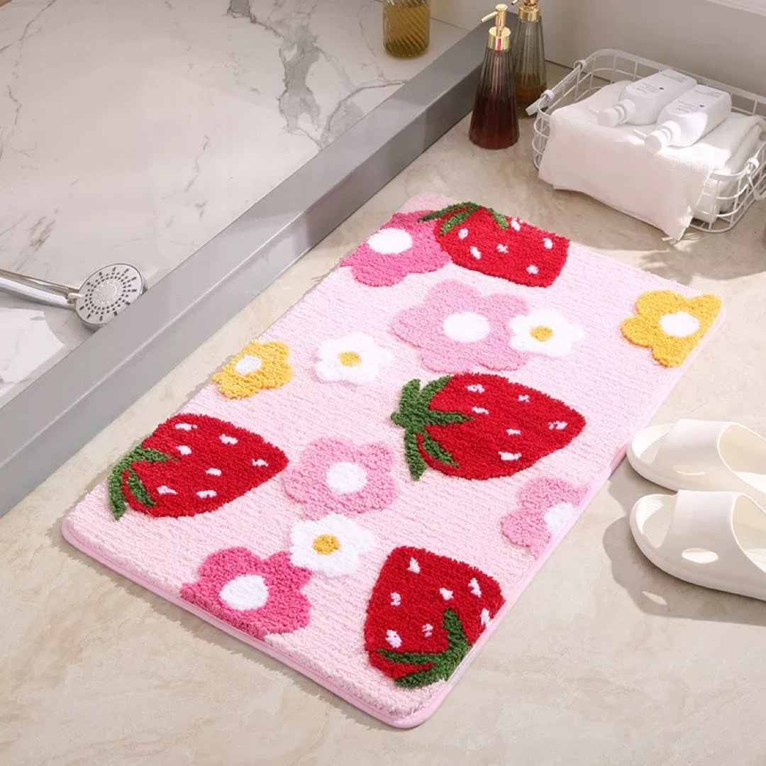 苺柄バスマット 玄関マット ふわふわ吸水 速乾 滑り止め 洗える 北欧風 花柄｜Sinessy 店