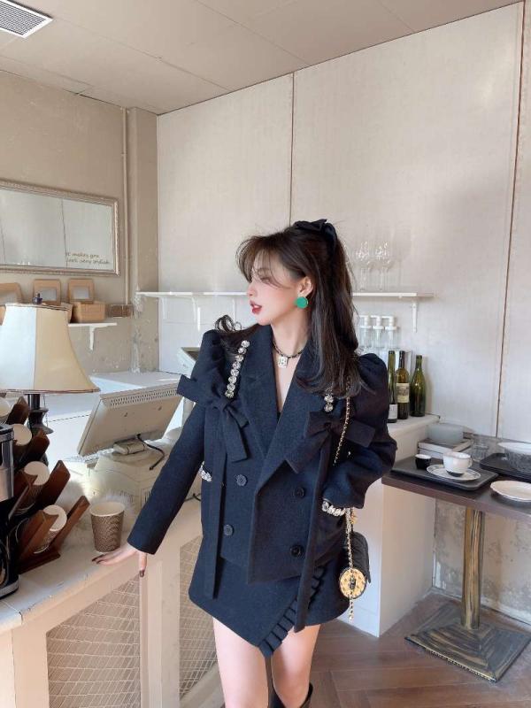 春 コーデ レディース 流行り物 オシャレ カワイイ   分かりやすい 好いたらしいめ 自然的 雅びやか心地よい お上さん服 背広 背広 シュロの葉