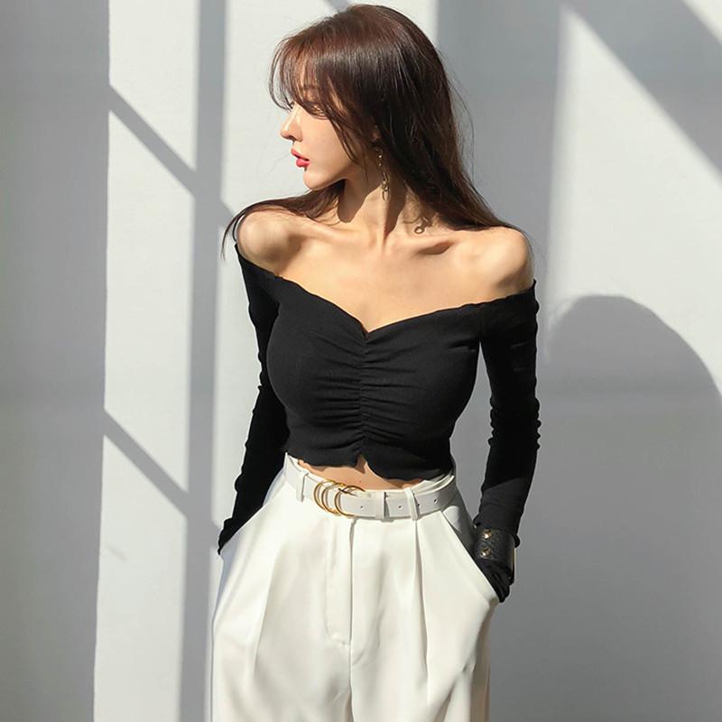 春 コーデ レディース ファッション オシャレ カワイイ シンプル きれいめ ナチュラル 上品カジュアル 婦人服 アメリカン トップス 長袖 デコルテ オフショルダー タイト Tシャツ