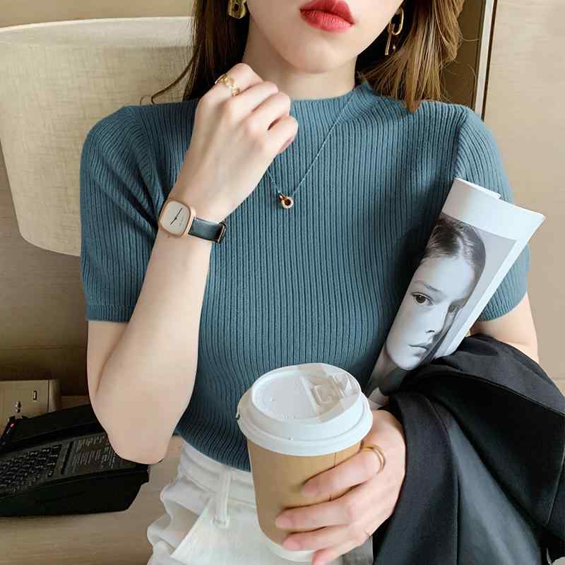 春 コーデ レディース ファッション オシャレ カワイイ シンプル きれいめ ナチュラル 上品カジュアル 婦人服 夏 薄手 セーター スリム ハーフ タートルネック 半袖 Tシャツ ストライプ トップス