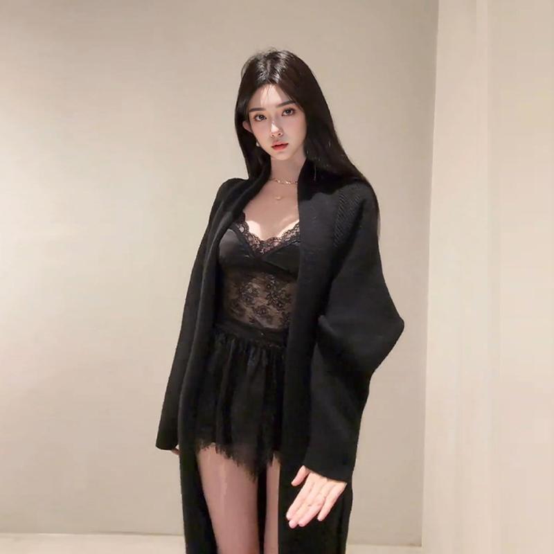 春 コーデ レディース 流行り物 オシャレ カワイイ   分かりやすい 好いたらしいめ 自然的 雅びやか心地よい お上さん服 スウェーター 上衣 真っただ中丈 スピード競技引きあげる 編み物 ジレー Vのど首 スピード競技 お召しもの 背広