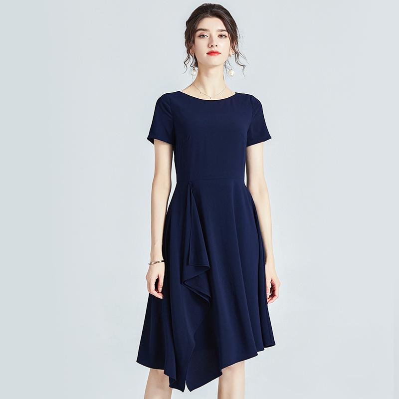 春 コーデ レディース ファッション オシャレ カワイイ シンプル きれいめ ナチュラル 上品カジュアル 婦人服 フリル 半袖 ドレス 夏 スイング ミディアム丈 ダーク ブルー イレギュラー スカート ｜リコット