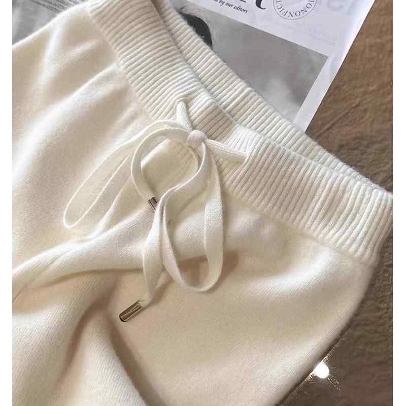 春 コーデ レディース ファッション オシャレ カワイイ シンプル きれいめ ナチュラル 上品カジュアル 婦人服 ハイエンド ウール ハイウエスト ワイドレッグ パンツ カジュアル ストレート