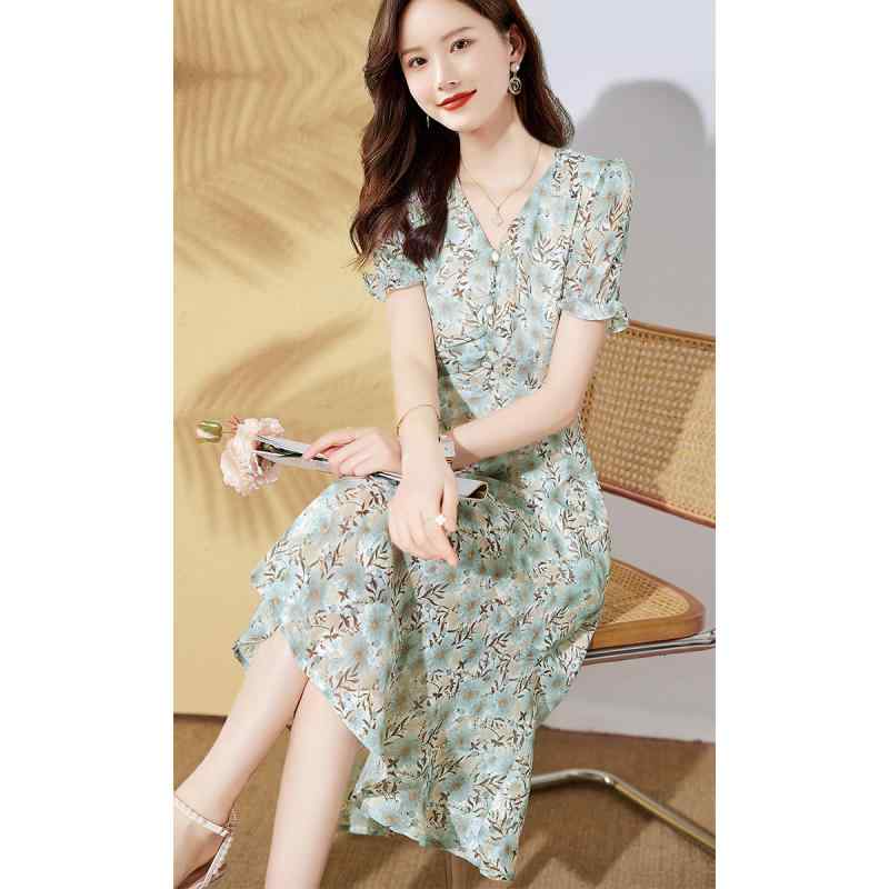 春 コーデ レディース ファッション オシャレ カワイイ シンプル きれいめ ナチュラル 上品カジュアル 婦人服 花柄 Vネック フレンチ ドレス 半袖 夏 スリム プリント シフォン Aライン スカート