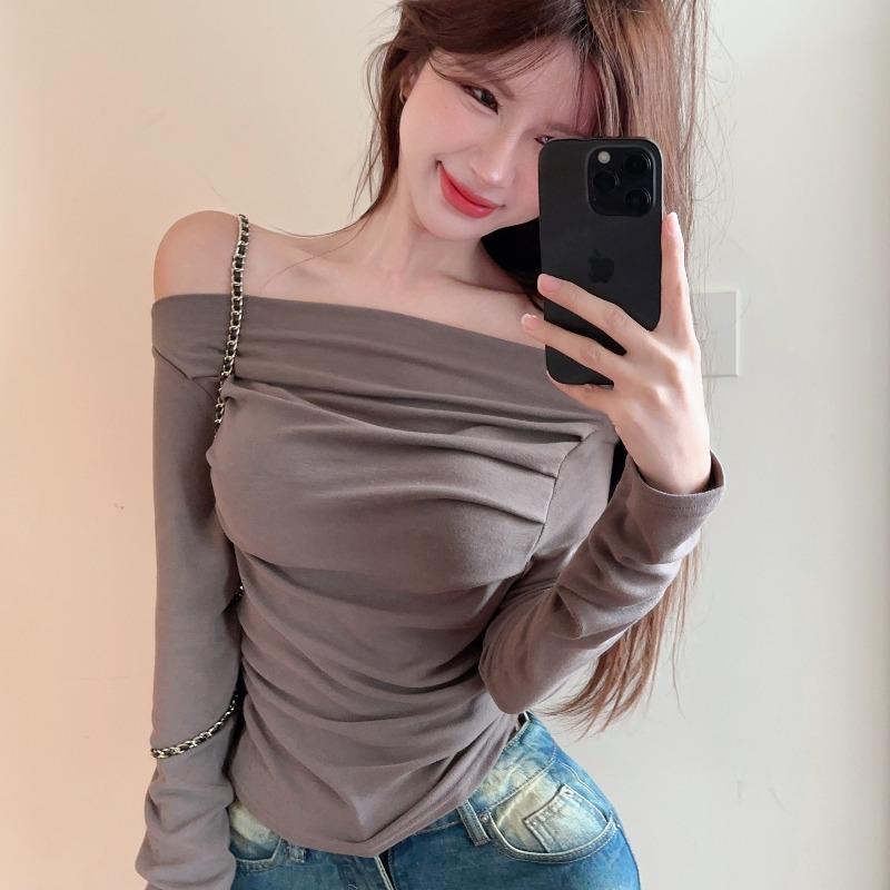 春 コーデ レディース ファッション オシャレ カワイイ シンプル きれいめ ナチュラル 上品カジュアル 婦人服 トップス オフショルダー Tシャツ