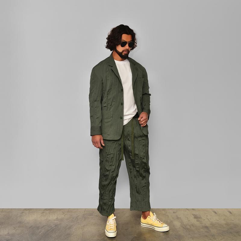メンズ 流行り物 服 用 オシャレ 分かりやすい 成年者 かっこいい 表どおり トップス