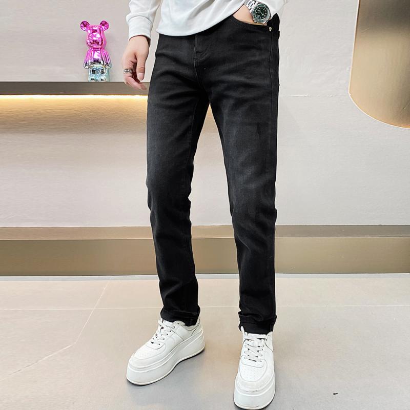 秋 冬 コーデ メンズ 服 分かりやすい 流行り物 オシャレ 成年者 かっこいい 途轍も無い大きさ 表どおり 成人男性服 デニム ともし火 ハイエンド か細い 黒 ズボン デイリー