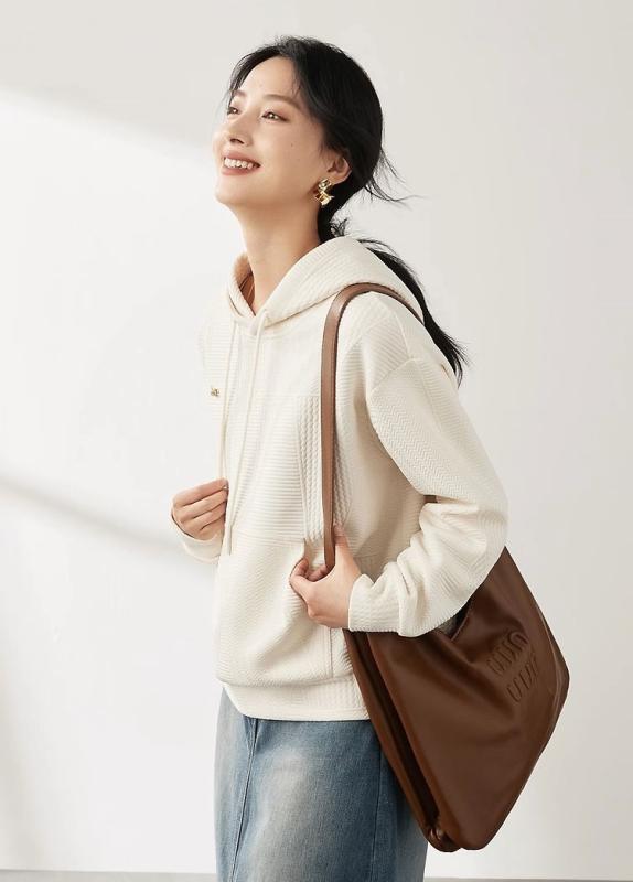 春 コーデ レディース ファッション オシャレ カワイイ シンプル きれいめ ナチュラル 上品カジュアル 婦人服 フード付き フレッシュ スウェットシャツ