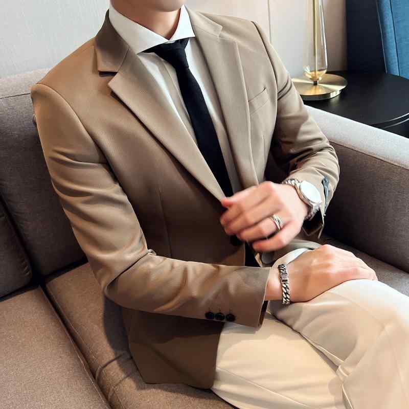 春 コーデ メンズ 服 分かりやすい 流行り物 オシャレ 成年者 かっこいい 途轍も無い大きさ 表どおり 成人男性服 まっ黒い 縞模様 背広 上衣 ハイエンド か細い フォーマルウェア 商行為 心地よい トップス 上衣単品