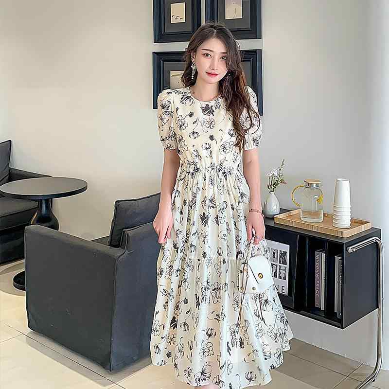春 コーデ レディース ファッション オシャレ カワイイ シンプル きれいめ ナチュラル 上品カジュアル 婦人服 夏 ドレス ロング スカート パフスリーブ ｜リコット