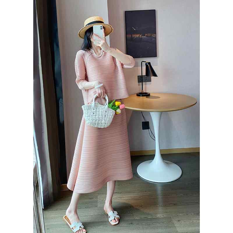 春 コーデ レディース ファッション オシャレ カワイイ シンプル きれいめ ナチュラル 上品カジュアル 婦人服 ハイエンド プリーツ ゆったり スクエアネック トップス Aライン スカート