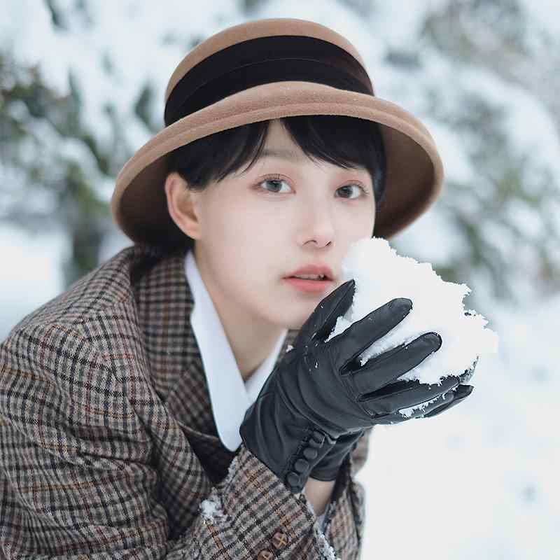春 コーデ オシャレ 小物 アイテム レディース フェルト　ベルベット　リボン　バックル　つば広　バケットハット　女性用