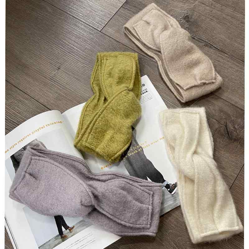 春 コーデ オシャレ 小物 科目 レディース モヘヤ 羊毛 シュロの葉 カチューシャ