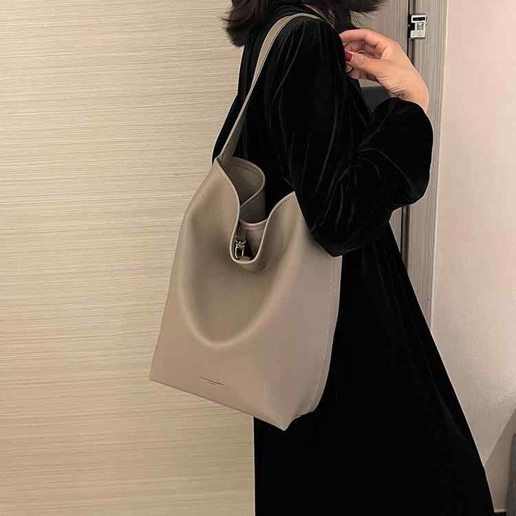 レディース 鞄 カバン バック ファッション オシャレ アイテム 小物 ハイエンド バッグ ショルダー バッグ 仕事 通勤 ソフトレザー バケット バッグ 大容量