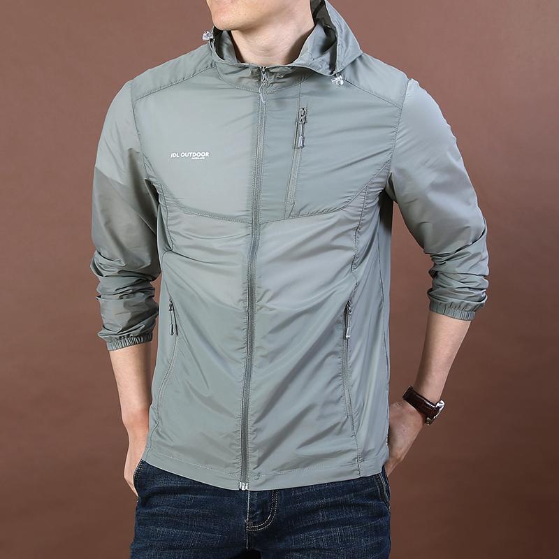 メンズ ファッション 服 男性用 オシャレ シンプル 大人 かっこいい ストリート 夏 アウトドア 軽量 ゆったり ファッション 無地 ポケット ストレッチ フード付き 日焼け防止