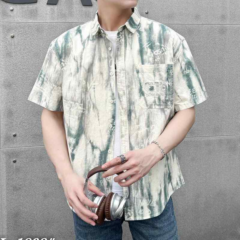 メンズ ファッション 服 男性用 オシャレ シンプル 大人 かっこいい ストリート ゆったり カジュアル トップス 半袖 グリーン 文字 プリント シャツ 花柄服