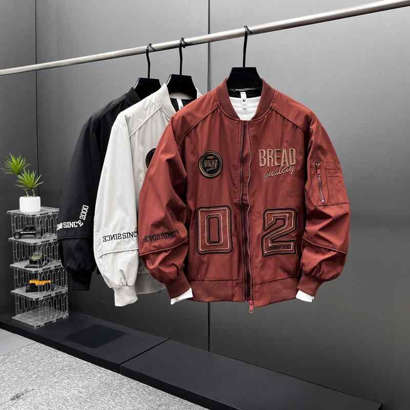 メンズ 流行り物 服 成人男性用 オシャレ 分かりやすい 成年者 かっこいい 表どおり コーデ 野球 上衣 アメカジ 上衣 トップス