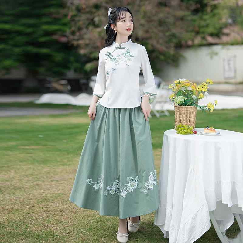 民族風 アジアンテイスト 御召しもの 厚地の外套 漢服 スコート レディース 唐装 茶道 御師匠さん 御召しもの トップス