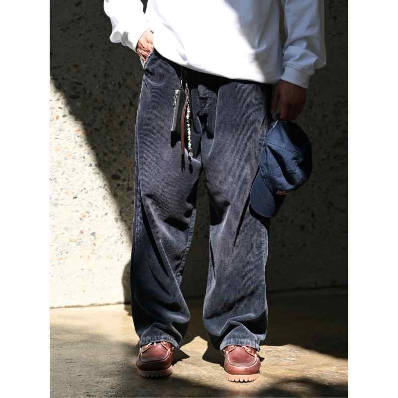 メンズ 流行り物 服 成人男性用 オシャレ 分かりやすい 成年者 かっこいい 表どおり 成人男性服  ウォッシュ産業 不都合産業 コール天 ストレートレッグ トラウザーズ 心地よい カーゴトラウザーズ