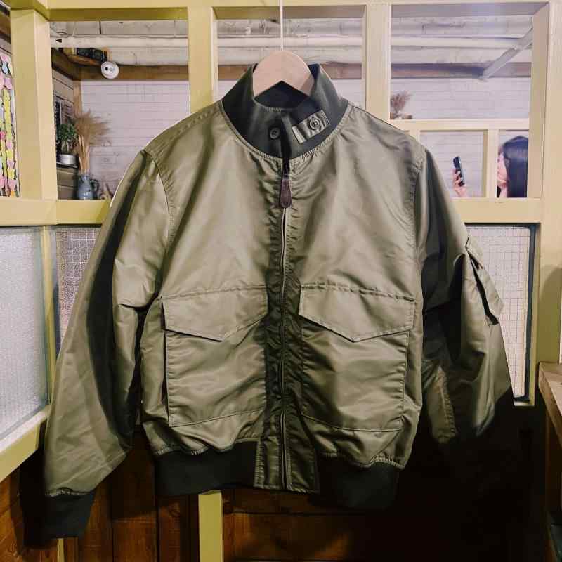 メンズ ファッション 服 男性用 シンプル かっこいい 大人 ストリート カジュアル ビジネス 通勤 ネイビー フライト スーツ ジャケット ミリタリー 無地 ベースボール ジャケット バイク カーキ
