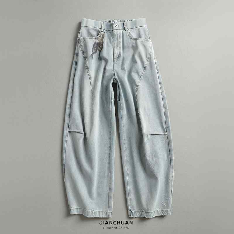 メンズ ファッション 服 男性用 シンプル かっこいい 大人 春コーデ グラフィティ ライト ブルー カーブ オーバーサイズ ジーンズ