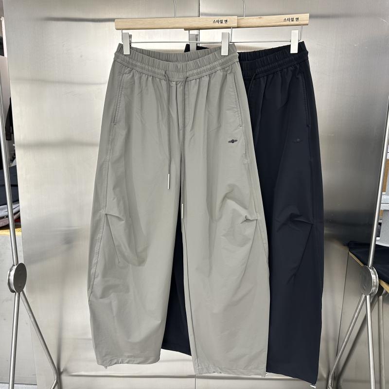 メンズ ファッション 服 男性用 シンプル かっこいい 大人 春コーデ アウトドア ハイエンド プリーツ ワイドレッグ カジュアル パンツ アメリカン 快適 ストレート レッグ パンツ ｜リコット