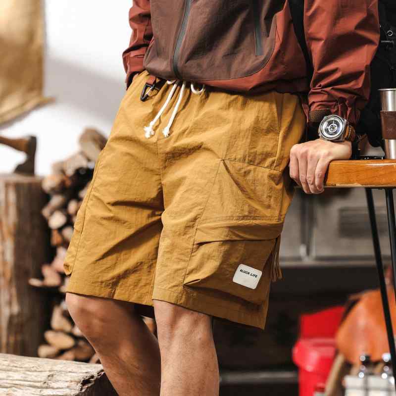メンズ パンツ 男性用 アメリカン スタイル 薄手 軽量 速乾 マルチポケット 半袖丈 ワイドフィット 多機能 カジュアル アウトドア 普段使い 通勤ウェア ストレッチ コットン混紡 マルチポケット 動きやすい 涼 快適