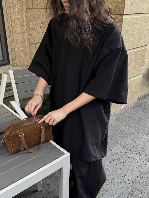 レディース  ティーシャツ 亭主もち用 大層らしい大きさ トップス 分かりやすい 品目 アメリカン表現スタイル 余暇 心地よい 普段使い走り ゆったり 影ぼうし 伸縮性 伸ばすこと 綿織物混紡紡 半袖 無地 第一義的 お座敷御召しもの ストリートファッシ