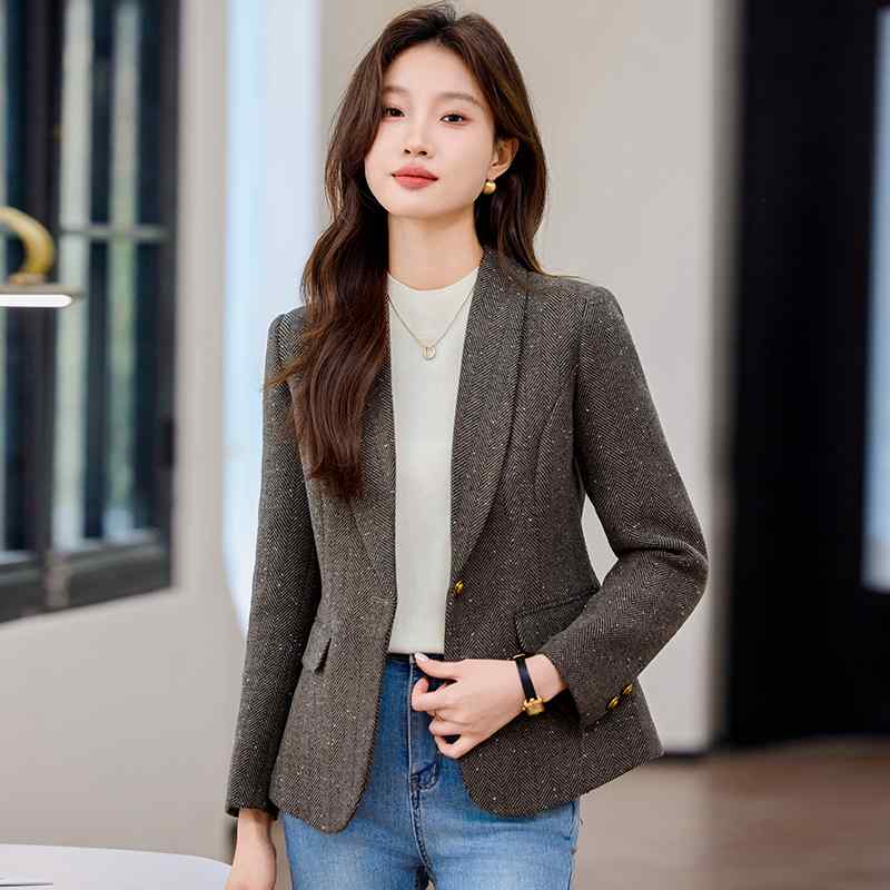 春 コーデ レディース ファッション オシャレ カワイイ シンプル きれいめ ナチュラル 上品カジュアル 婦人服 スーツ ジャケット トップス