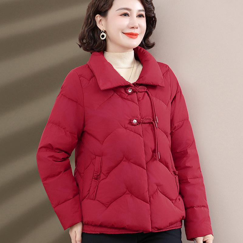 春 コーデ レディース ファッション オシャレ カワイイ シンプル きれいめ ナチュラル 上品カジュアル 婦人服 防寒 コットン コート 大きいサイズ 服 赤 干支 ダウン |リコット
