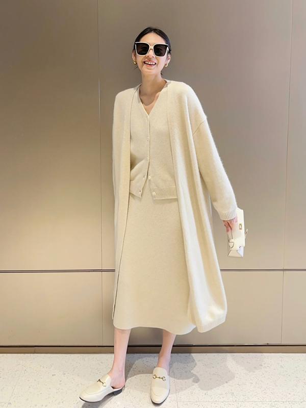 レディース ファッション 服 オシャレ カワイイ シンプル 大人カワイイ 大きいサイズ 秋服 白 ニットカーディガン スカート スーツ タイプ 服 ｜リコット