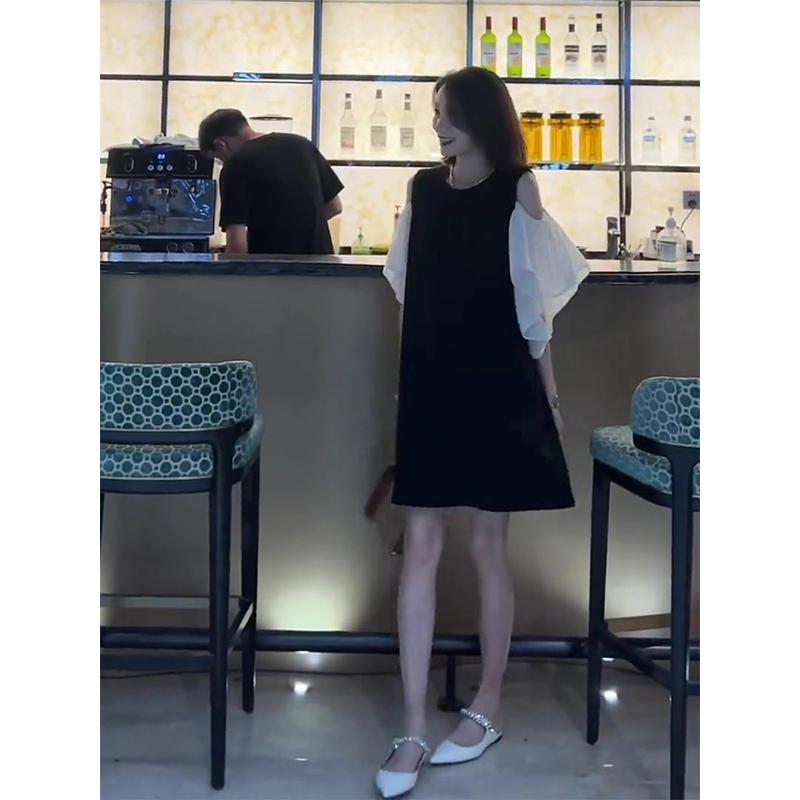 レディース ファッション 服 オシャレ カワイイ シンプル 大人カワイイ 大きいサイズ フレンチ ハイエンド 黒 オフショルダー ドレス 秋 シック スカート｜リコット
