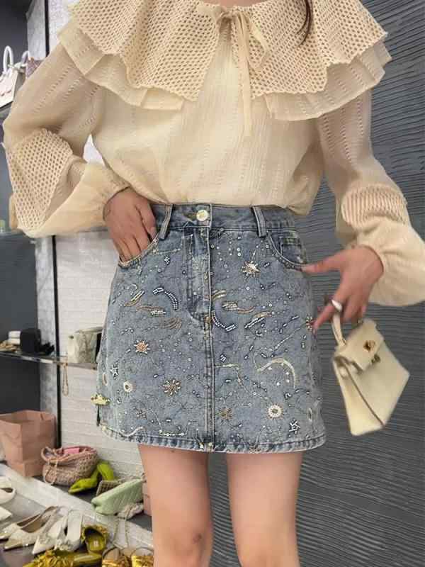 レディース 流行り物 服 オシャレ カワイイ  分かりやすい 成年者カワイイ 馬鹿でかい大きさ  スパンコール ジーンズ スコート 秋 韓国 表現スタイル ご機嫌酉の方角 A伝達ルート スコート