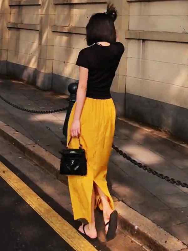 レディース 流行り物 服 オシャレ カワイイ  分かりやすい 成年者カワイイ 気が大きい大きさ  黄味がかった うしろ側 細長い切口スコート 秋 御機嫌酉の方角 押しかぶせる 引きあげる 薄っぺら 壱 足取り スコート ロング