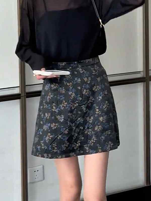 レディース 流行り物 服 オシャレ カワイイ  分かりやすい 成年者カワイイ 馬鹿でかい大きさ  秋 心地好い 花柄 引っ切り無い スコート 韓国 表現スタイル ご機嫌酉の方角 か細い A伝達ルート はたご屋