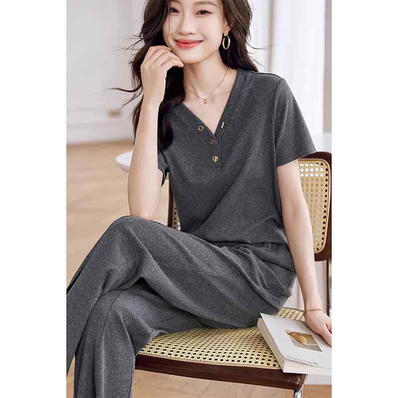 秋服 レディース ファッション オシャレ カワイイ  シンプル 大人カワイイ 大きいサイズ   Vネック T シャツ パンツ ツーピース 秋 快適 スーツ