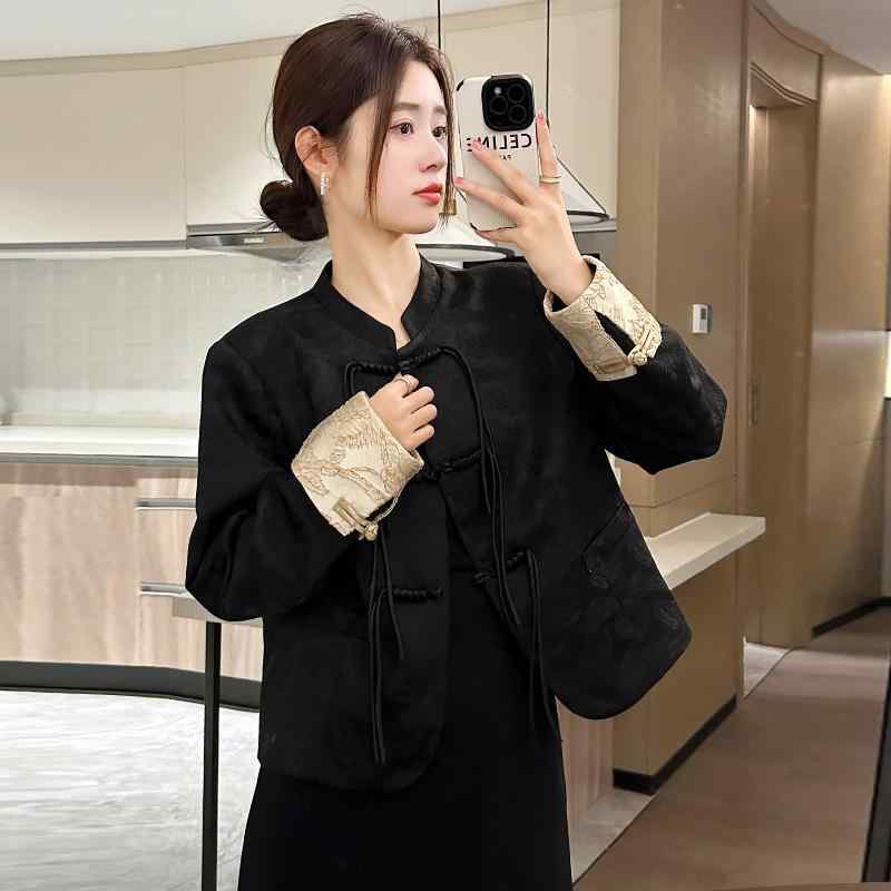 秋服 レディース 流行り物 オシャレ カワイイ  分かりやすい 成年者カワイイ 気が大きい大きさ  厚地の外套 レトロ バックル ハイエンド 唐 背広 トップス