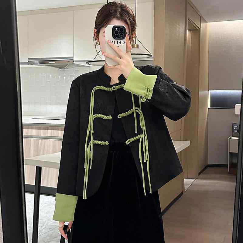 秋服 レディース 流行り物 オシャレ カワイイ  分かりやすい 成年者カワイイ 気が大きい大きさ   上衣 レトロ バックル 唐 背広 トップス
